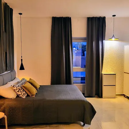 Square Apartman