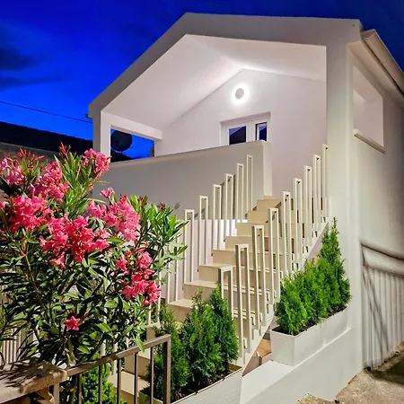 Square Apartamento *